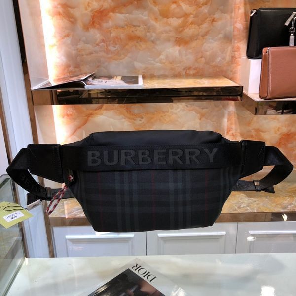 burberry包包 巴寶莉2022新款手提包 DS041404牛皮腰包