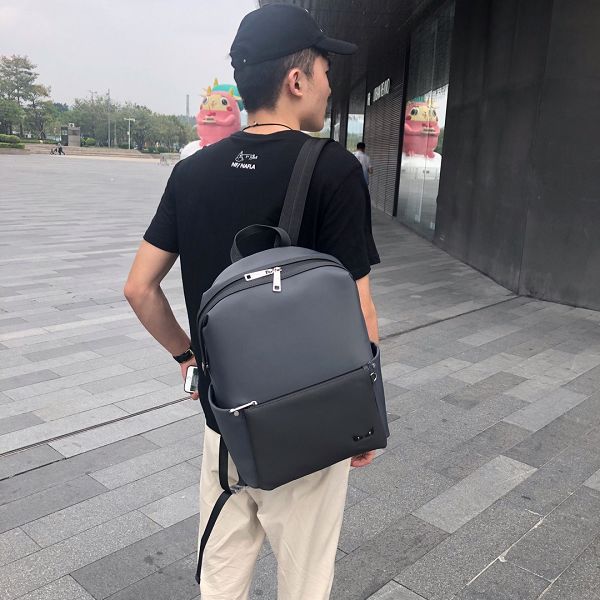 fendi官網台灣 芬迪2022新款手提包 DS7362灰色男士全皮雙肩後背包
