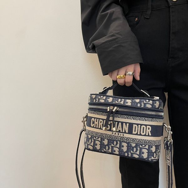 Dior包包 迪奧2022新款手提包 DS928老花化妆包手拎包單肩斜挎包