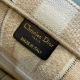 Dior包包 迪奧2021新款手提包 DS1286s杏色條紋購物袋單肩斜挎包
